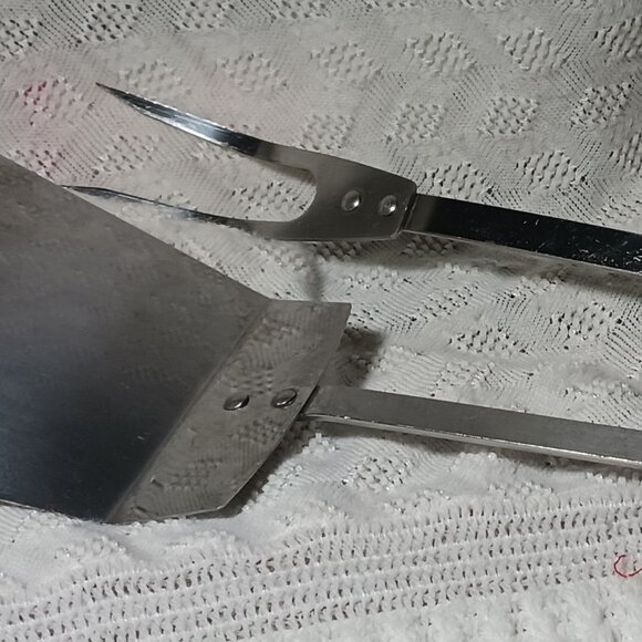 3 Vintage Barbeque Tools, Androck Stainless Steel, Tongs, Fork and Turner - Picture 2 of 6